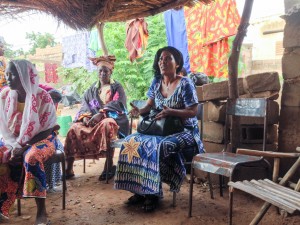 Assetou Touré telling the story of a 14 year old bride
